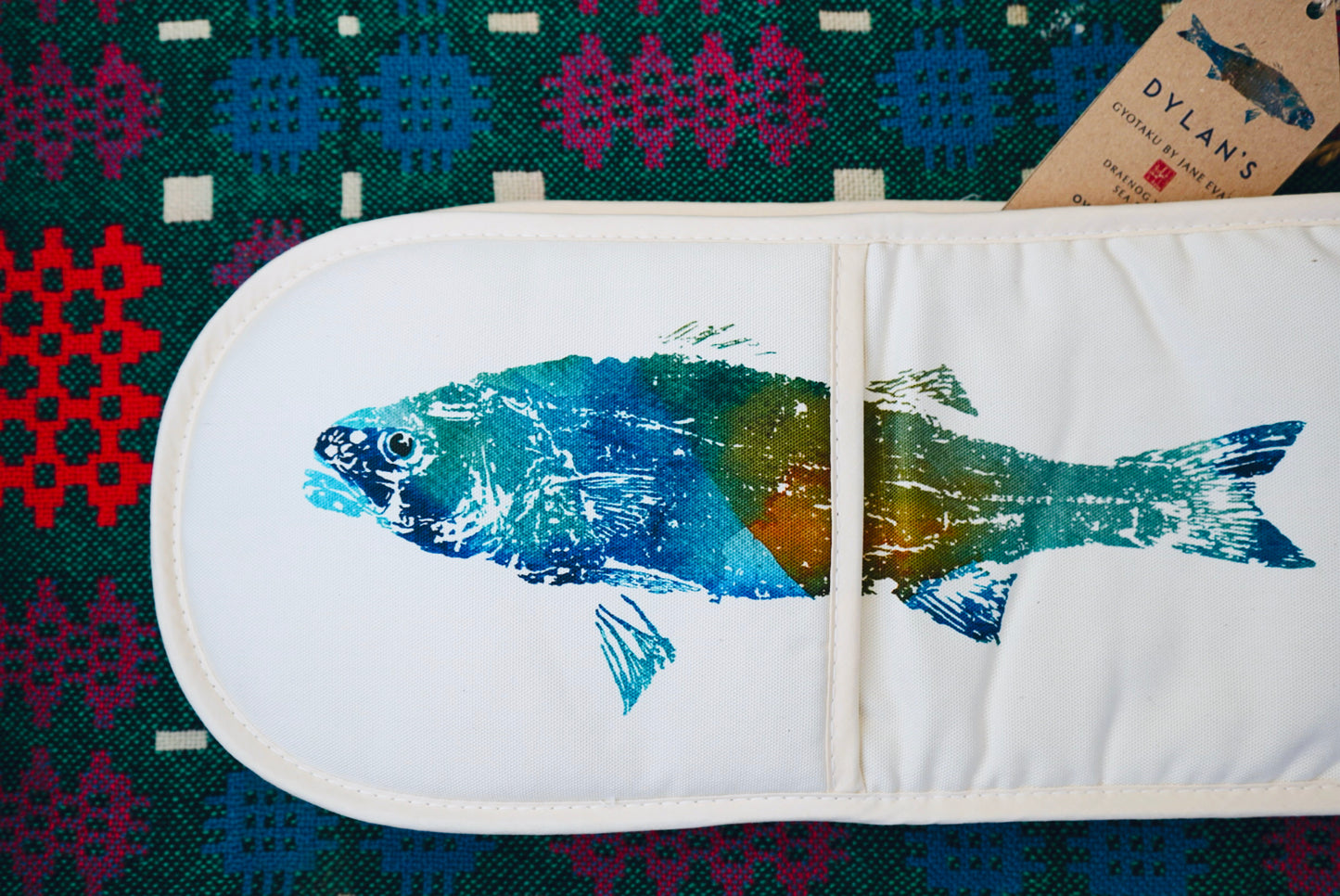 Draenog Y Môr | Sea Bass Oven Glove