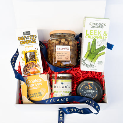 Dylan's Hamper - Welsh Cheese & Pickles