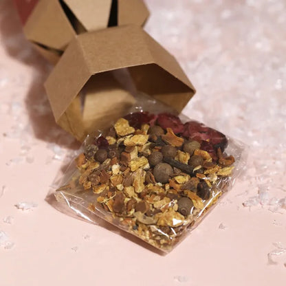 Green Cuisine Mulled Wine Cracker